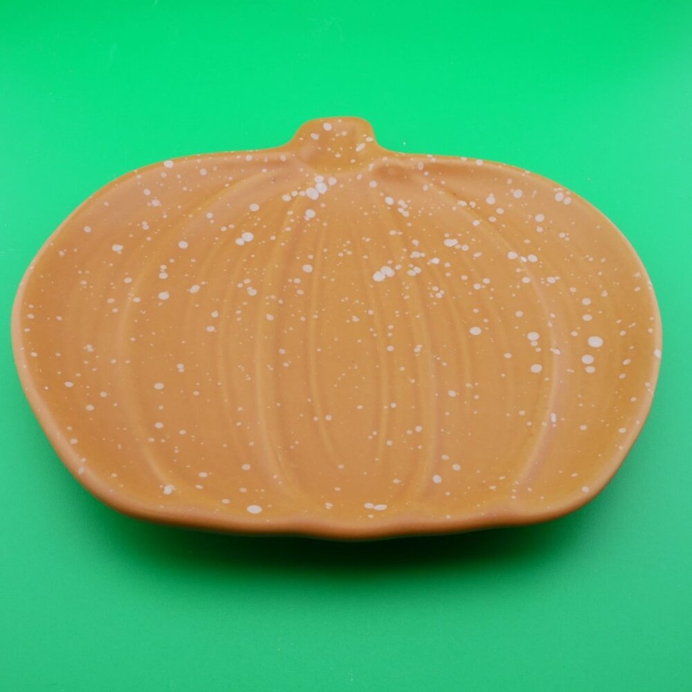 Ankyo Development Harvest Thanksgiving Set Of 5 Pumpkin Nuts Candy 7" Plates - Picture 10 of 12